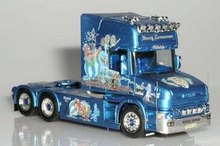 Truck mit Asterix-Decals.jpg